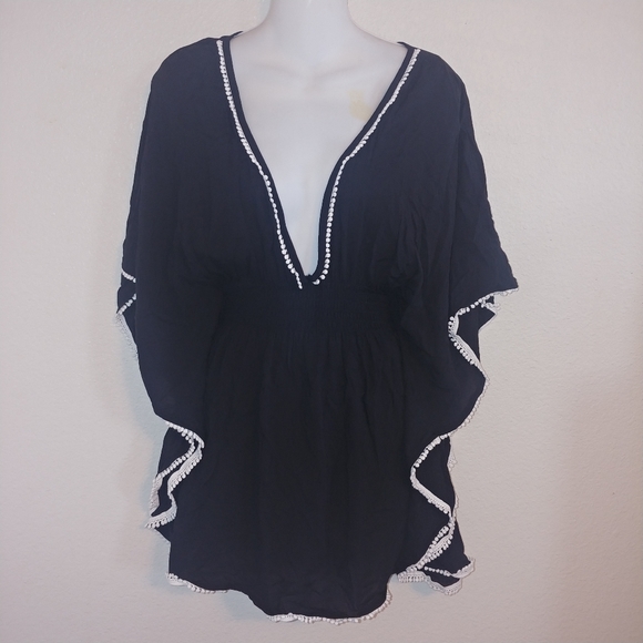 Anna & Ava Tops - Anna & ava one size pom pom blouse swim cover
